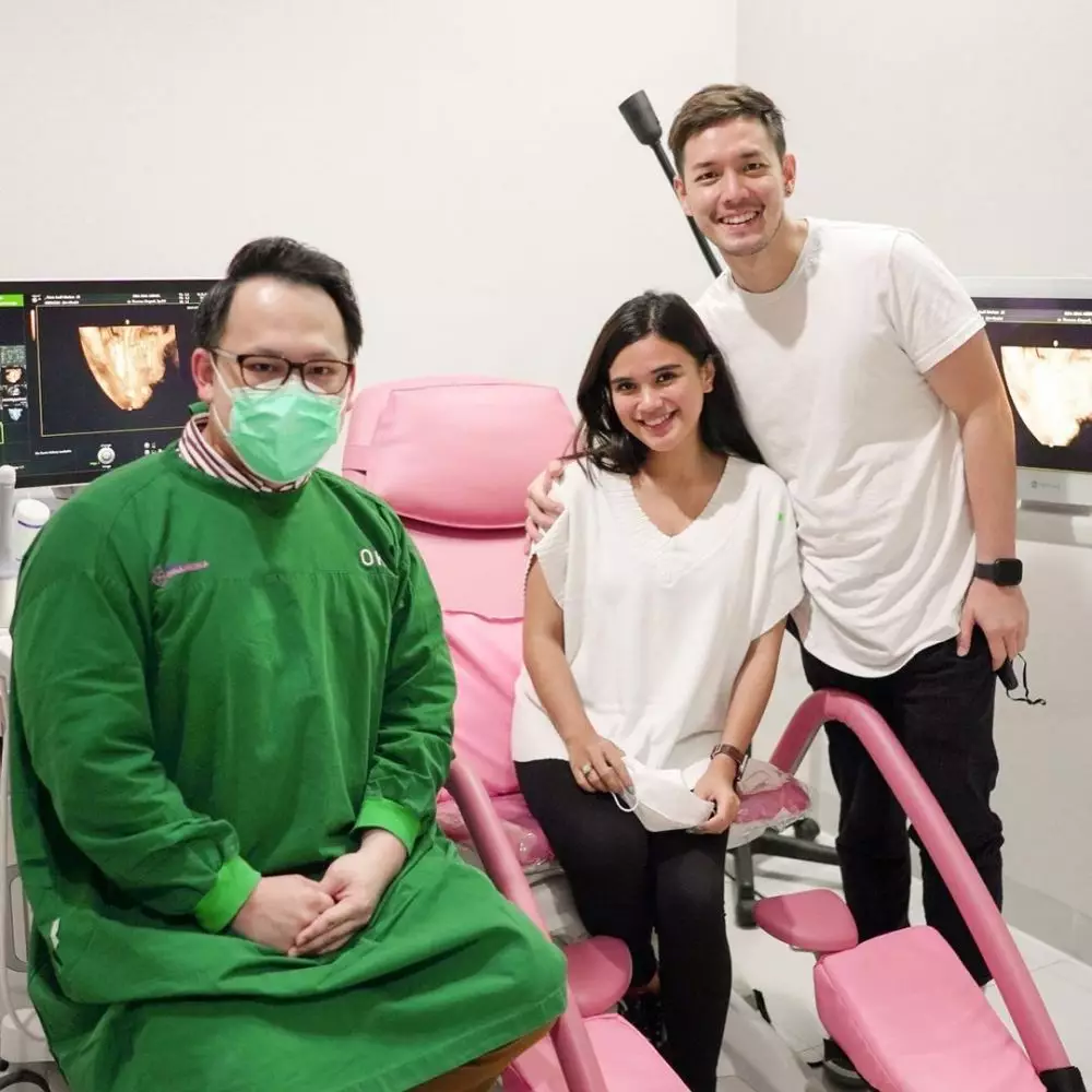 Audi Marissa pamer baby bump © Instagram