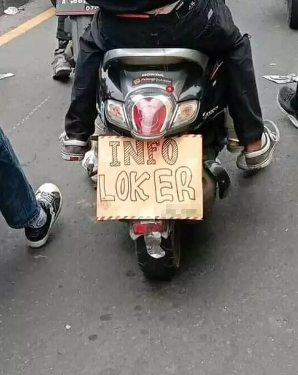 tulisan di belakang ojol   © Instagram tulisan di belakang ojol   © Instagram