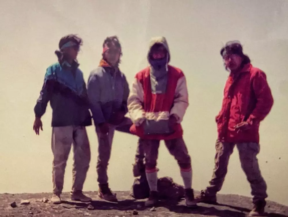 Potret transformasi Ari Lasso © 2020 brilio.net Potret transformasi Ari Lasso © 2020 brilio.net