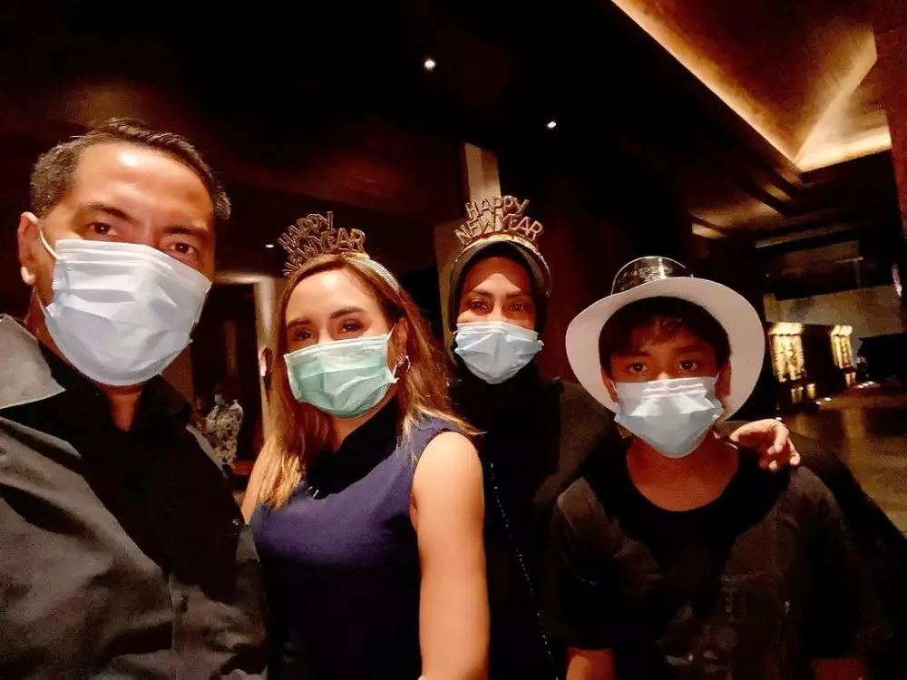 seleb liburan tahun baru © 2021 brilio.net