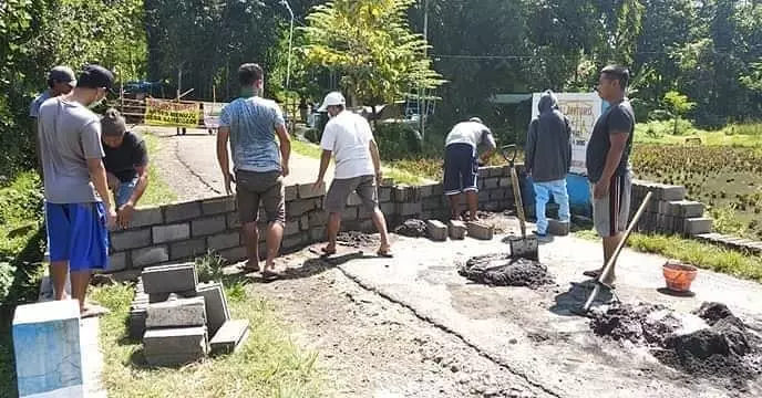 aksi lucu tukang bangunan © Berbagai Sumber