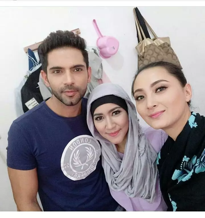 seleb Bollywood syuting sinetron Indonesia © 2021 brilio.net seleb Bollywood syuting sinetron Indonesia © 2021 brilio.net