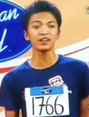 Penyanyi jebolan Idol saat audisi © YouTube Penyanyi jebolan Idol saat audisi © YouTube