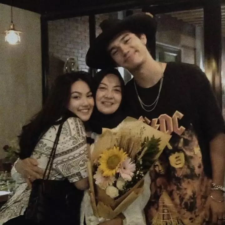 Aisyah dan Jeff Smith © Instagram