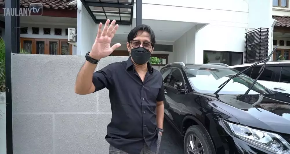 12 potret rumah Tora © YouTube 12 potret rumah Tora © YouTube