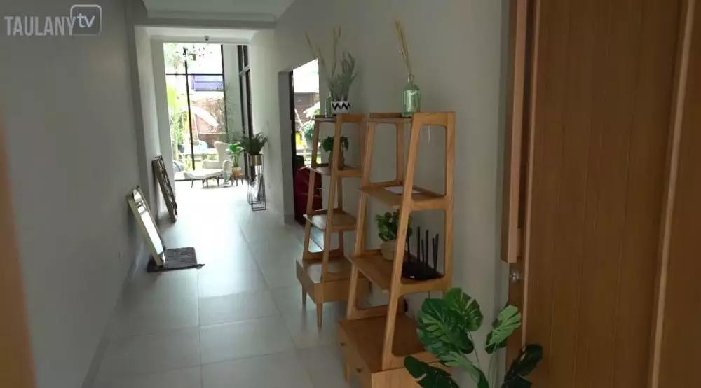 12 potret rumah Tora © YouTube 12 potret rumah Tora © YouTube