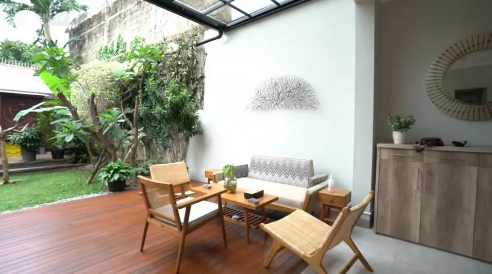 12 potret rumah Tora © YouTube 12 potret rumah Tora © YouTube