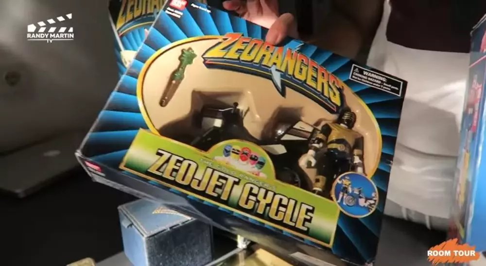 15 potret kamar Randy Martin © YouTube