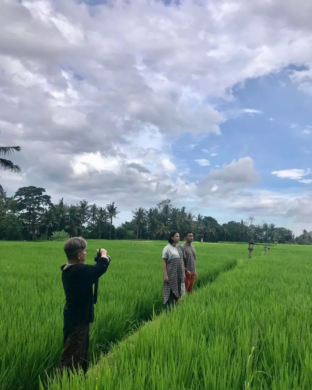 seleb ganteng sawah ©Instagram