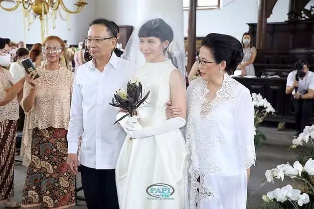 pernikahan marshall sastra © Instagram