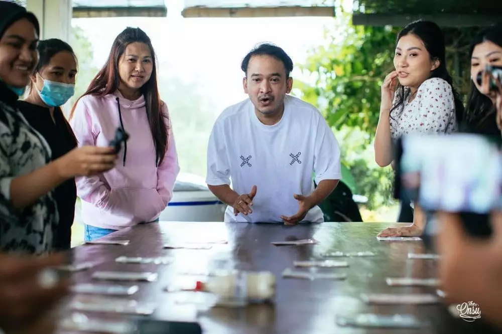 Momen seru Ruben Onsu sekeluarga di awal tahun © Instagram