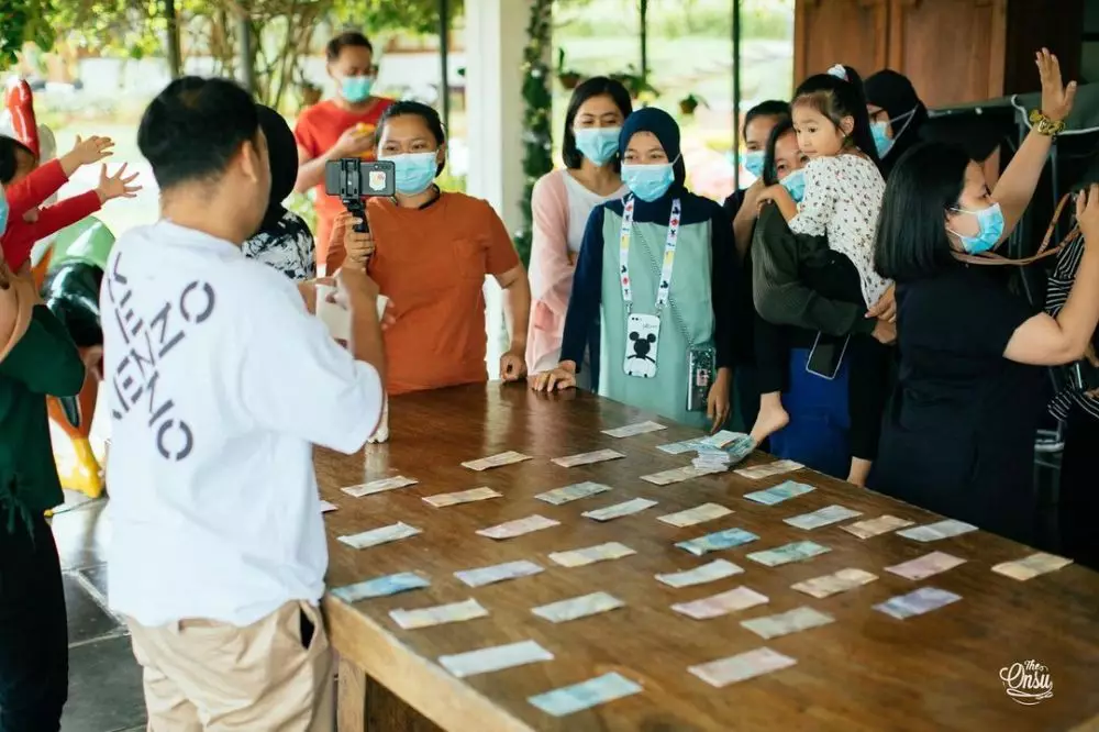 Momen seru Ruben Onsu sekeluarga di awal tahun © Instagram