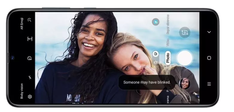 Harga HP Samsung A70 ©samsung.com