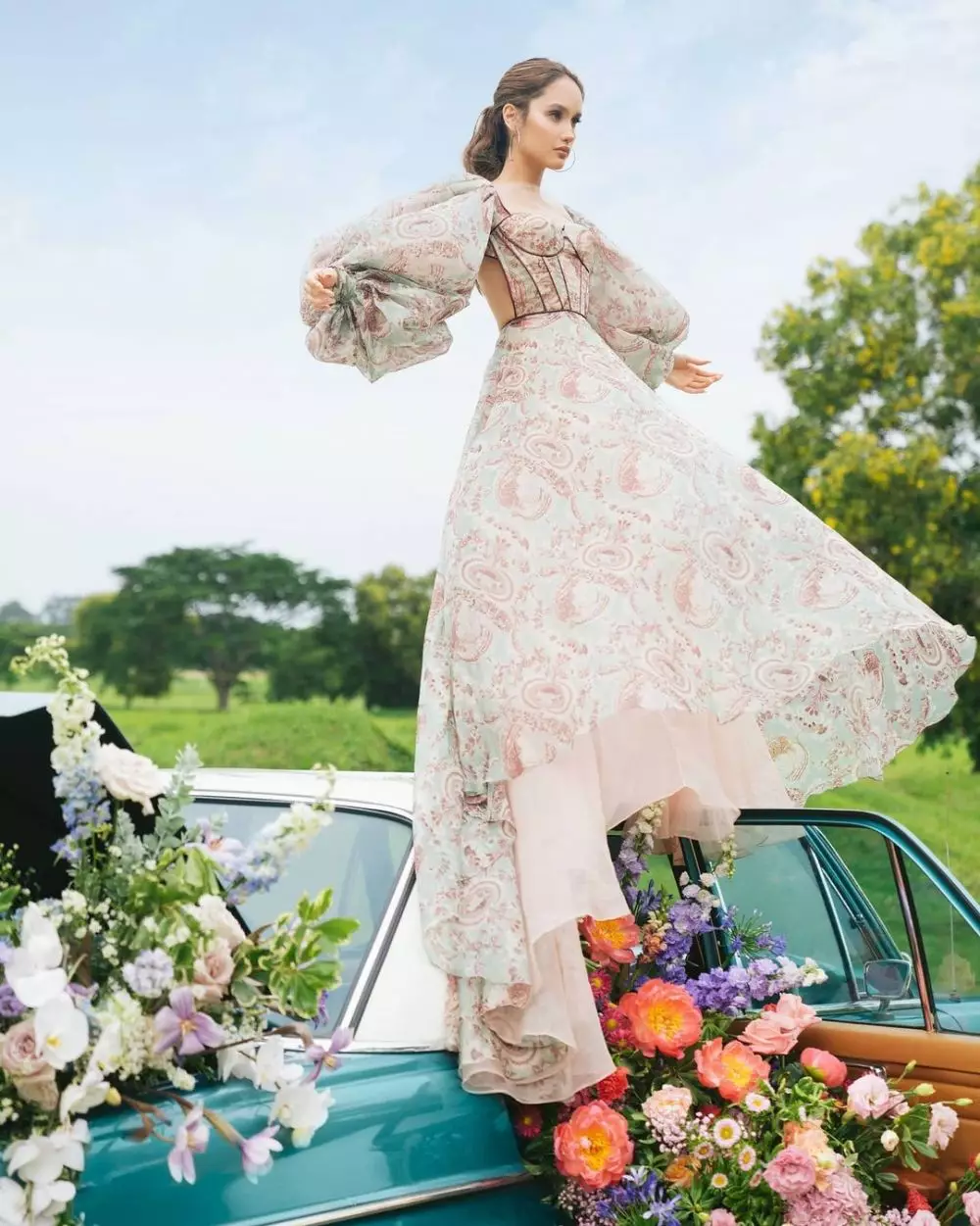 pemotretan Cinta Laura dengan tema vintage © 2021 brilio.net pemotretan Cinta Laura dengan tema vintage © 2021 brilio.net