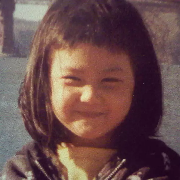 masa kecil Karen Vendela © Instagram masa kecil Karen Vendela © Instagram