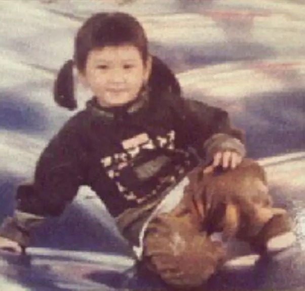 masa kecil Karen Vendela © Instagram masa kecil Karen Vendela © Instagram