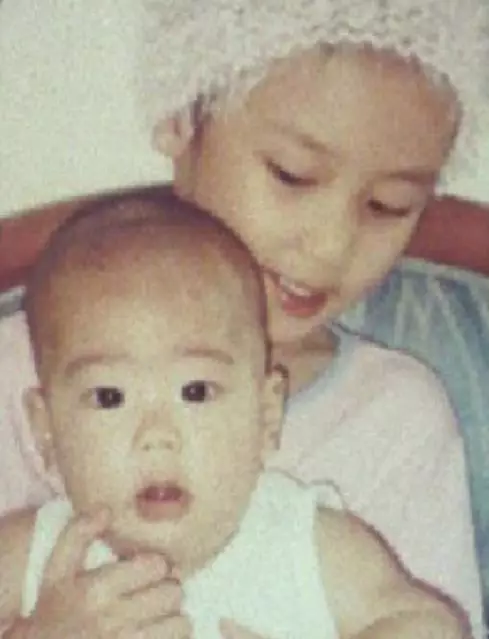 masa kecil Karen Vendela © Instagram masa kecil Karen Vendela © Instagram