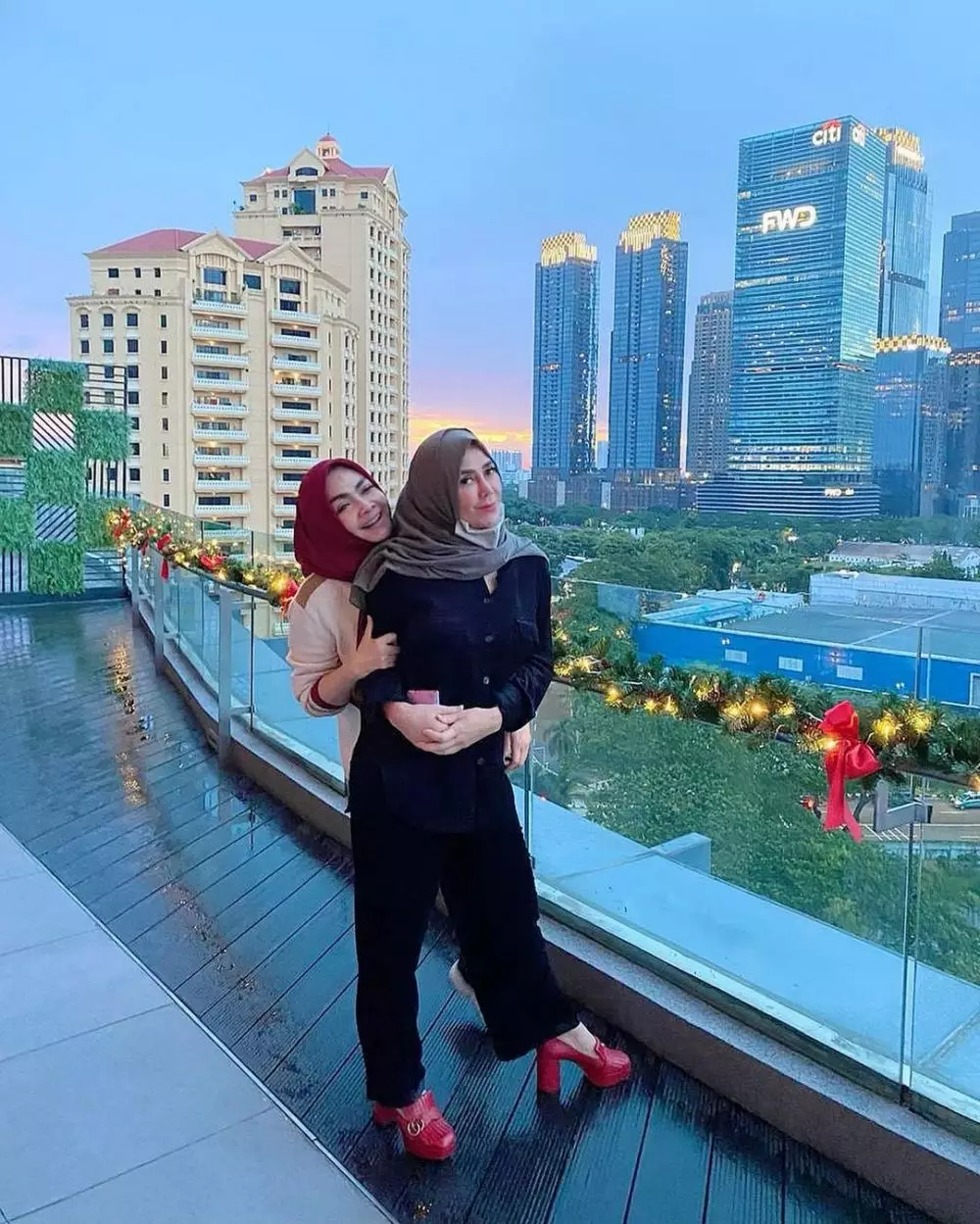 kompak Rieta Amilia dan Amy Qanita © Instagram kompak Rieta Amilia dan Amy Qanita © Instagram