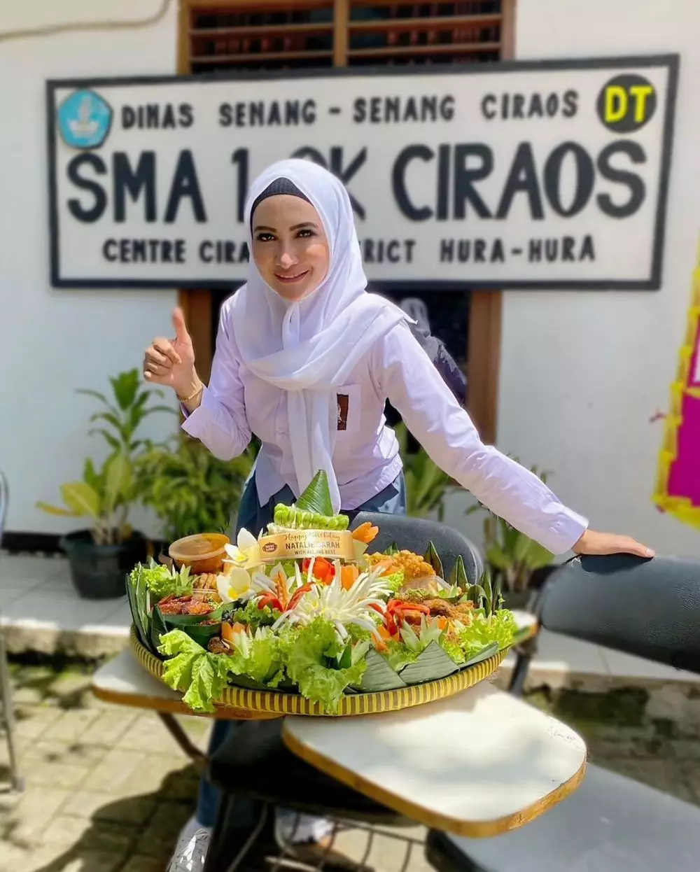 seleb blasteran pakai baju SMA © 2021 brilio.net