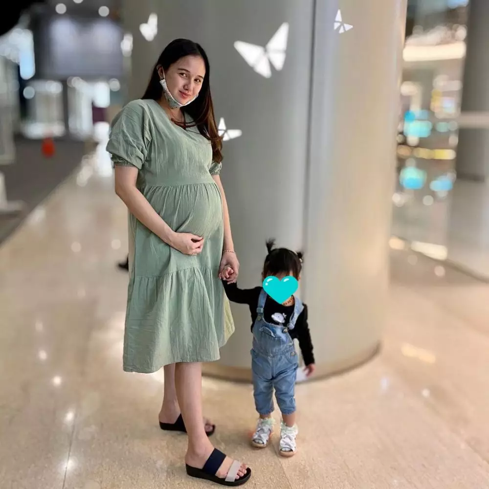 baby bump meiza istri eza gionino © Instagram baby bump meiza istri eza gionino © Instagram
