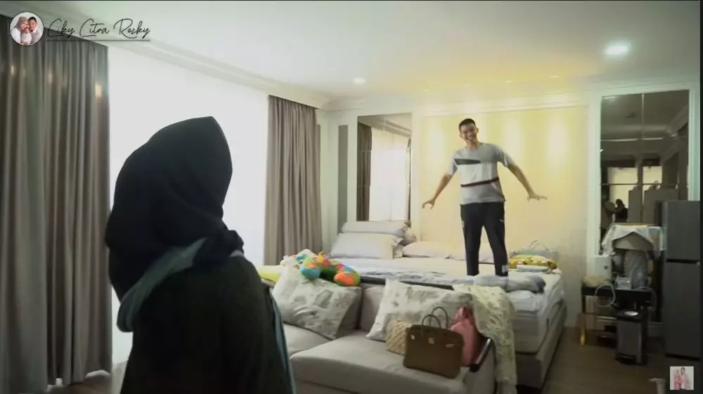 potret kamar Citra Kirana © YouTube potret kamar Citra Kirana © YouTube