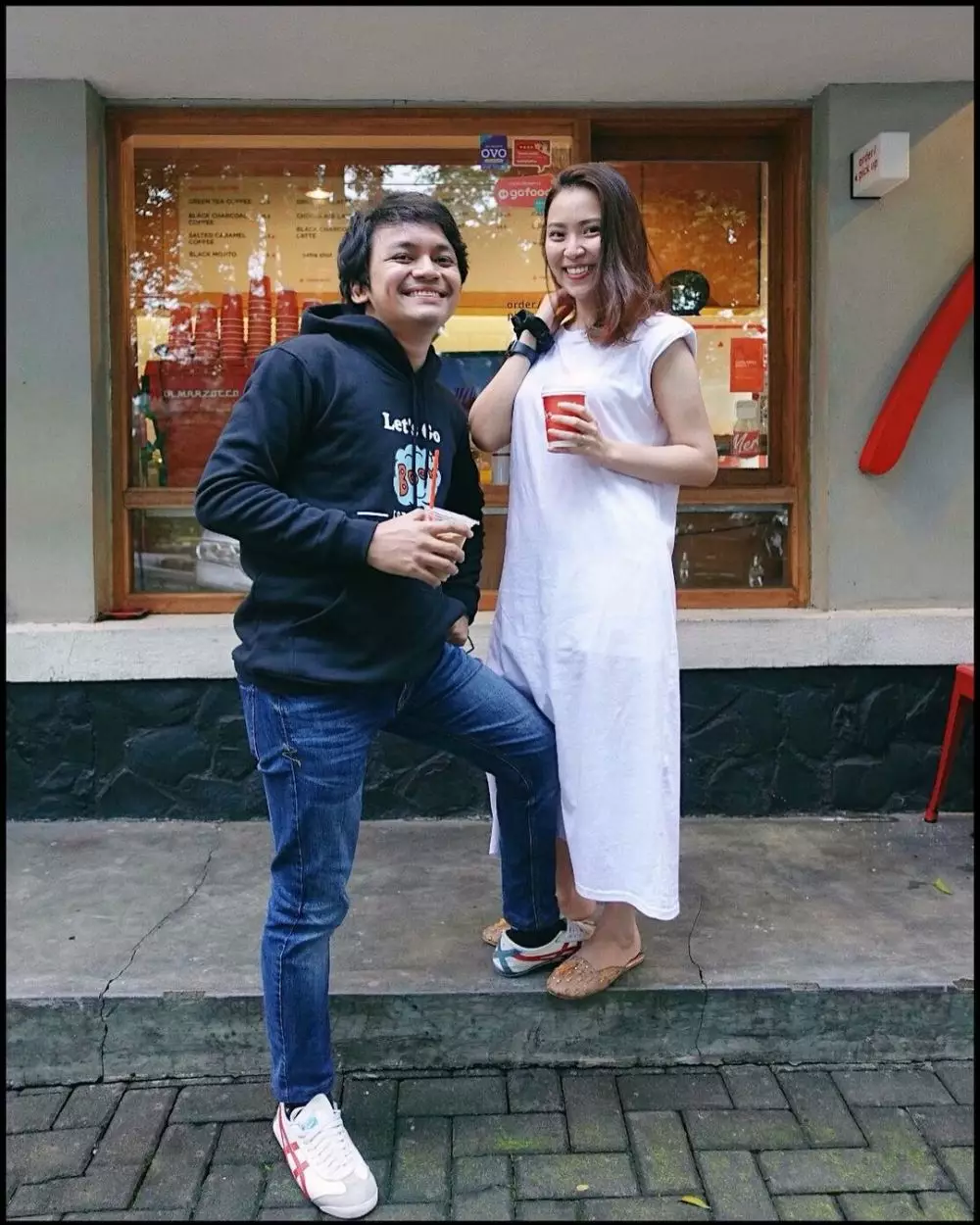 kemesraan Calvin Jeremy dan Novia Santoso © 2021 brilio.net kemesraan Calvin Jeremy dan Novia Santoso © 2021 brilio.net