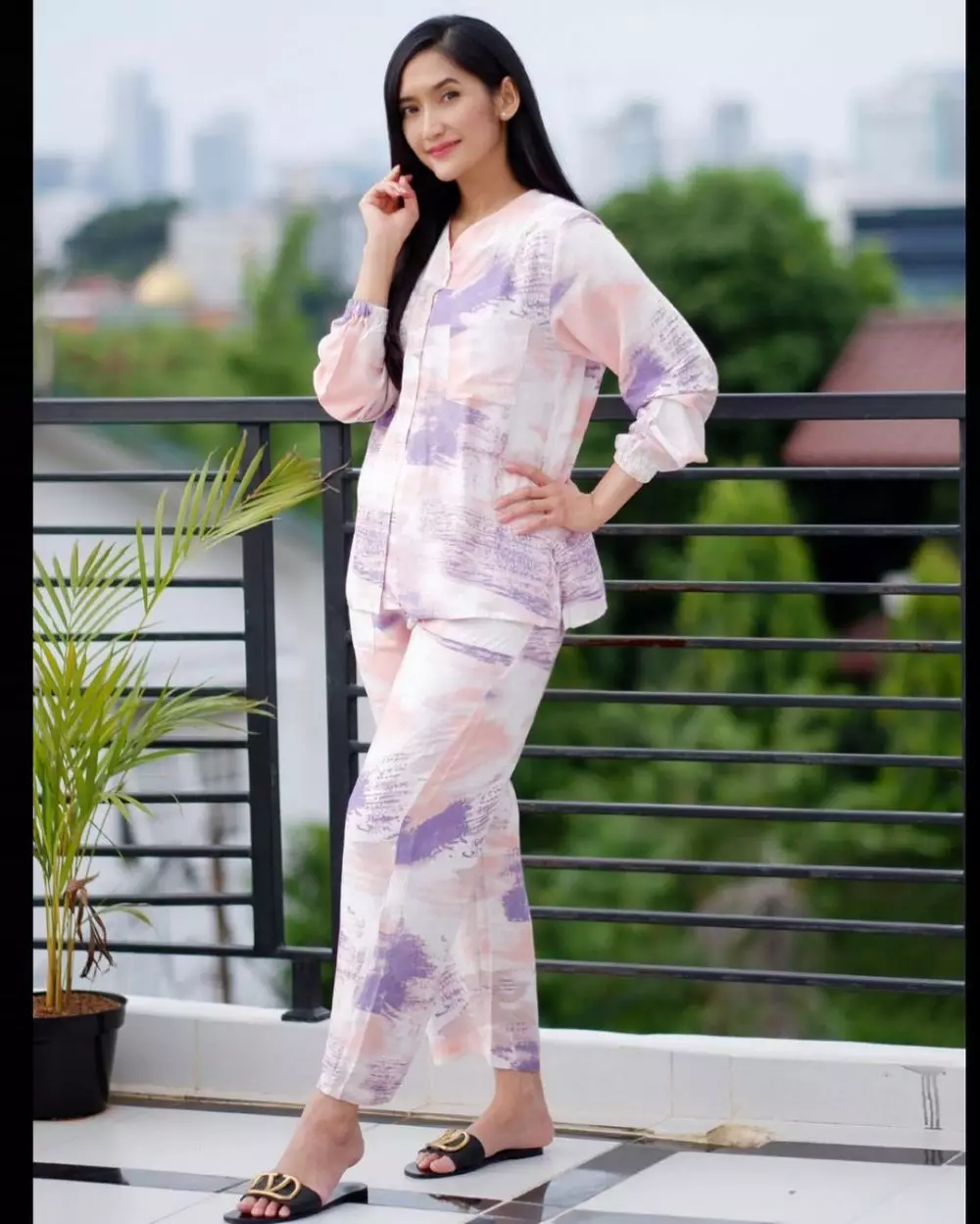 potret terbaru zora usai melahirkan © Instagram potret terbaru zora usai melahirkan © Instagram