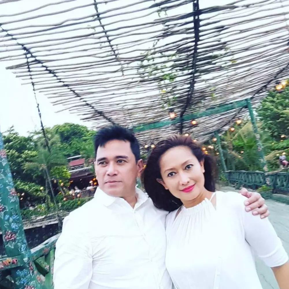 pemain Si Manis Jembatan Ancol & pasangan © 2021 brilio.net