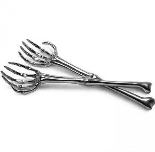 garpu dengan bentuk absurd Berbagai sumber