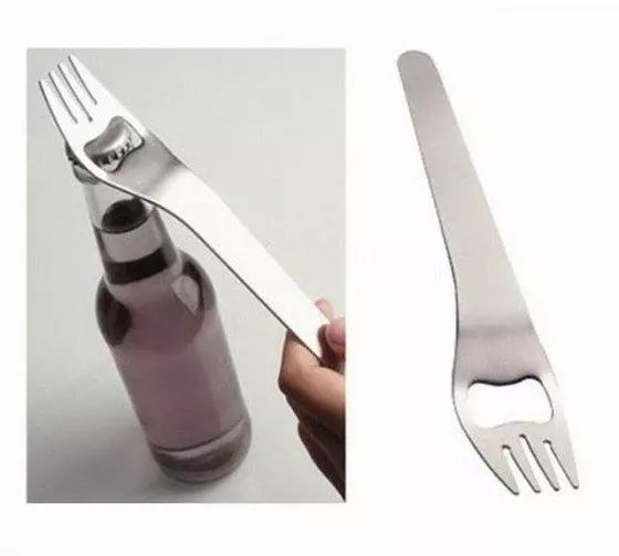 garpu dengan bentuk absurd Berbagai sumber