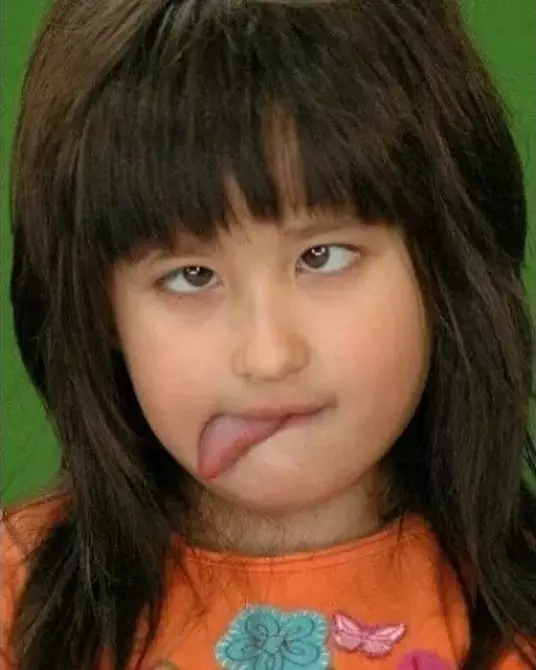 Potret masa kecil Stephanie Poetri © 2021 brilio.net Potret masa kecil Stephanie Poetri © 2021 brilio.net