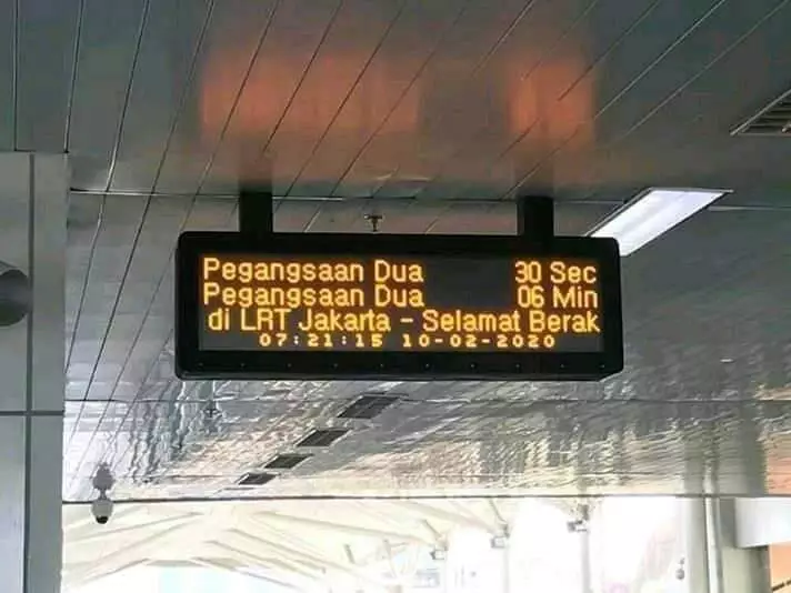 Tulisan peringatan nggak selesai © berbagai sumber