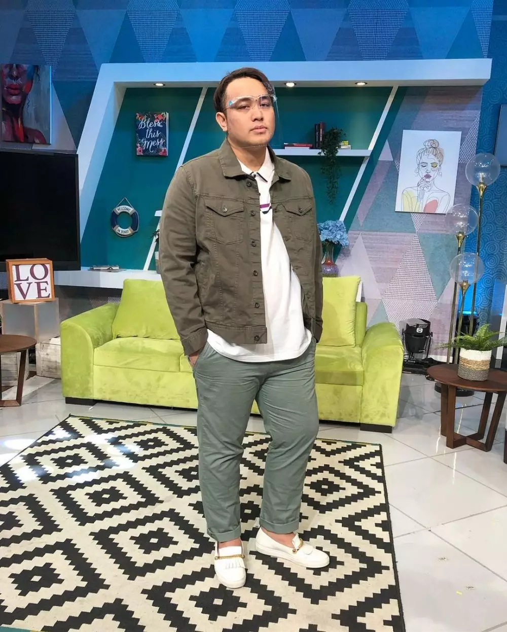 gilang dirga positif covid-19 © berbagai sumber