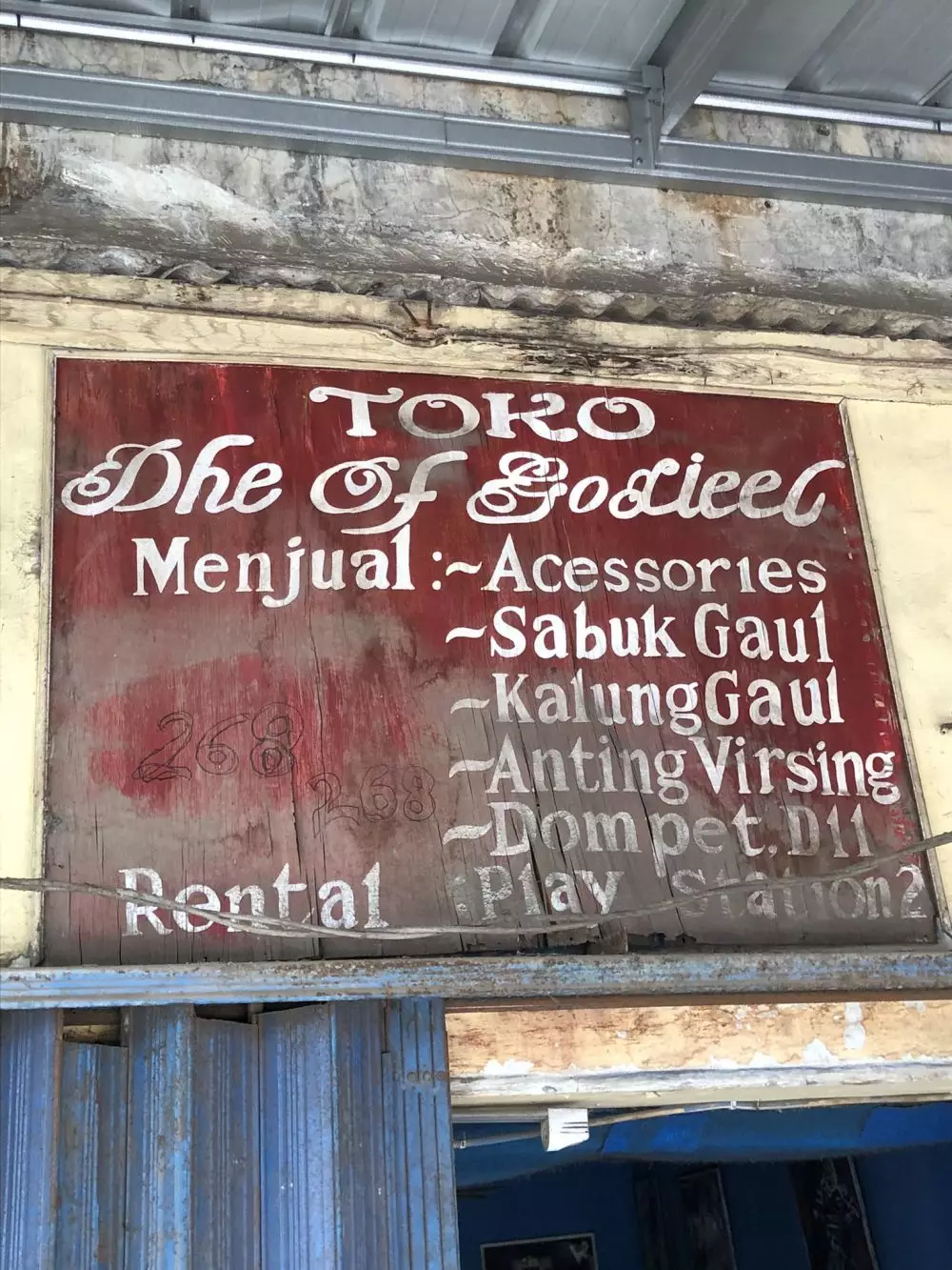 pedagang krisis identitas © Twitter