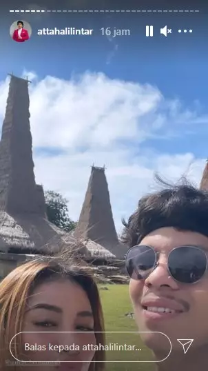 Momen Atta dan Aurel di Sumba © Instagram & YouTube Momen Atta dan Aurel di Sumba © Instagram & YouTube