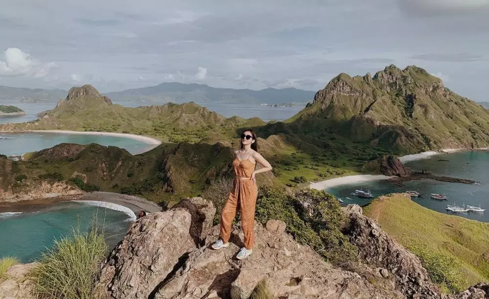 Potret liburan Ranty Maria di Labuan Bajo Instagram
