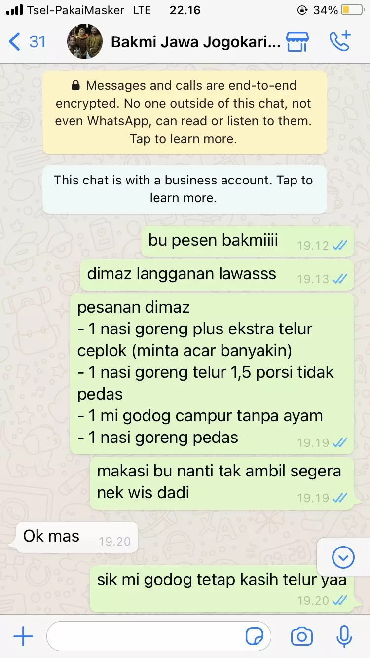 Chat pesan makanan © berbagai sumber Chat pesan makanan © berbagai sumber