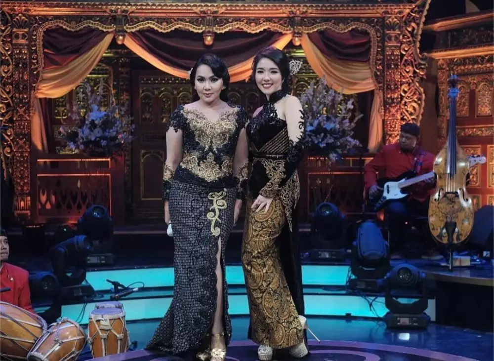 Gisel saat jadi sinden OVJ © 2021 brilio.net Gisel saat jadi sinden OVJ © 2021 brilio.net