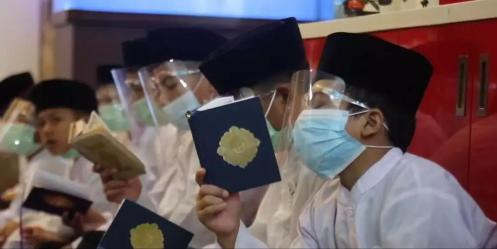 tahlilan satu tahun Lina © YouTube tahlilan satu tahun Lina © YouTube