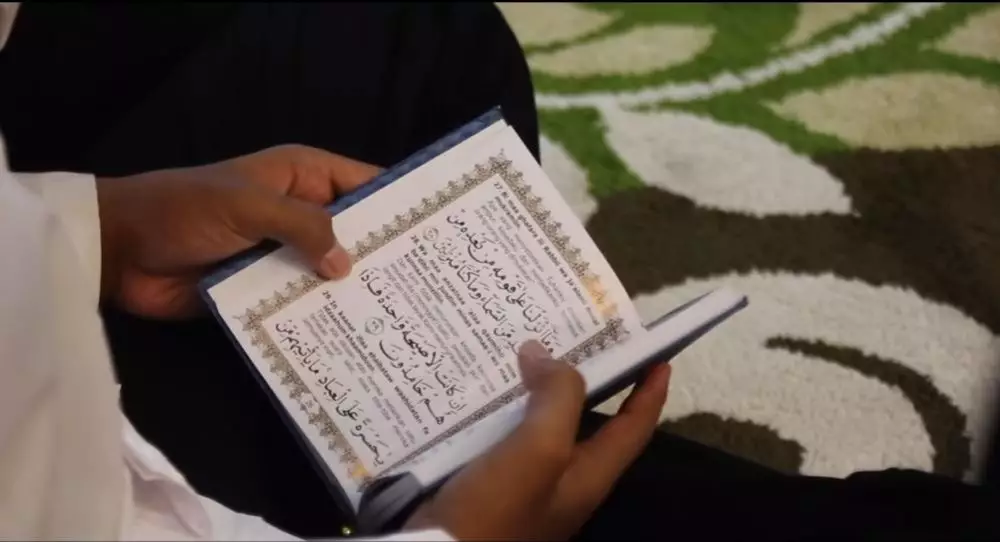 tahlilan satu tahun Lina © YouTube tahlilan satu tahun Lina © YouTube