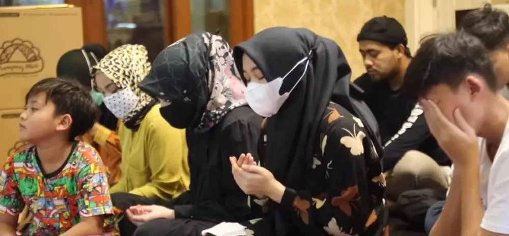 tahlilan satu tahun Lina © YouTube tahlilan satu tahun Lina © YouTube