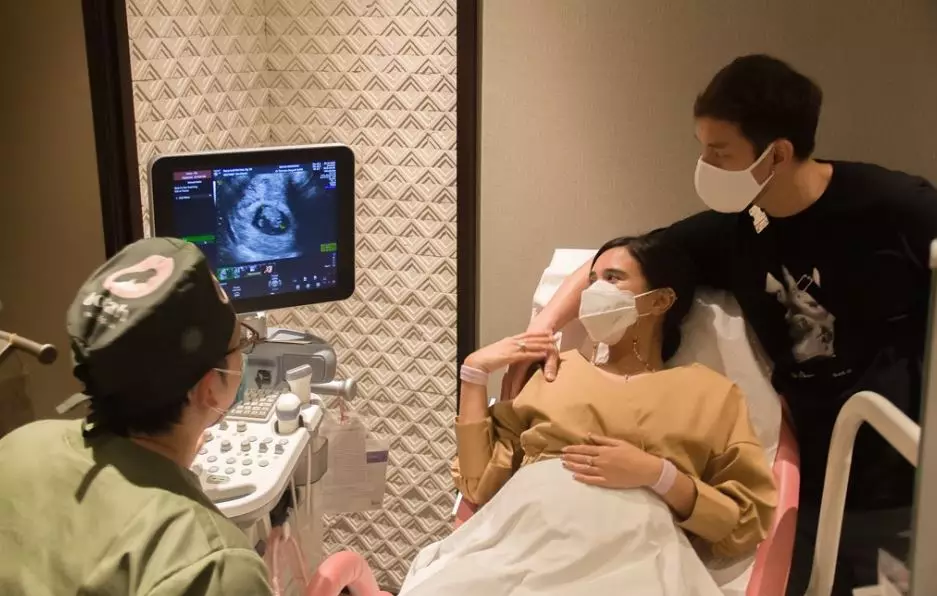 Anthony Xie suami siaga © Instagram Anthony Xie suami siaga © Instagram