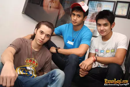 transformasi band The Junas © berbagai sumber