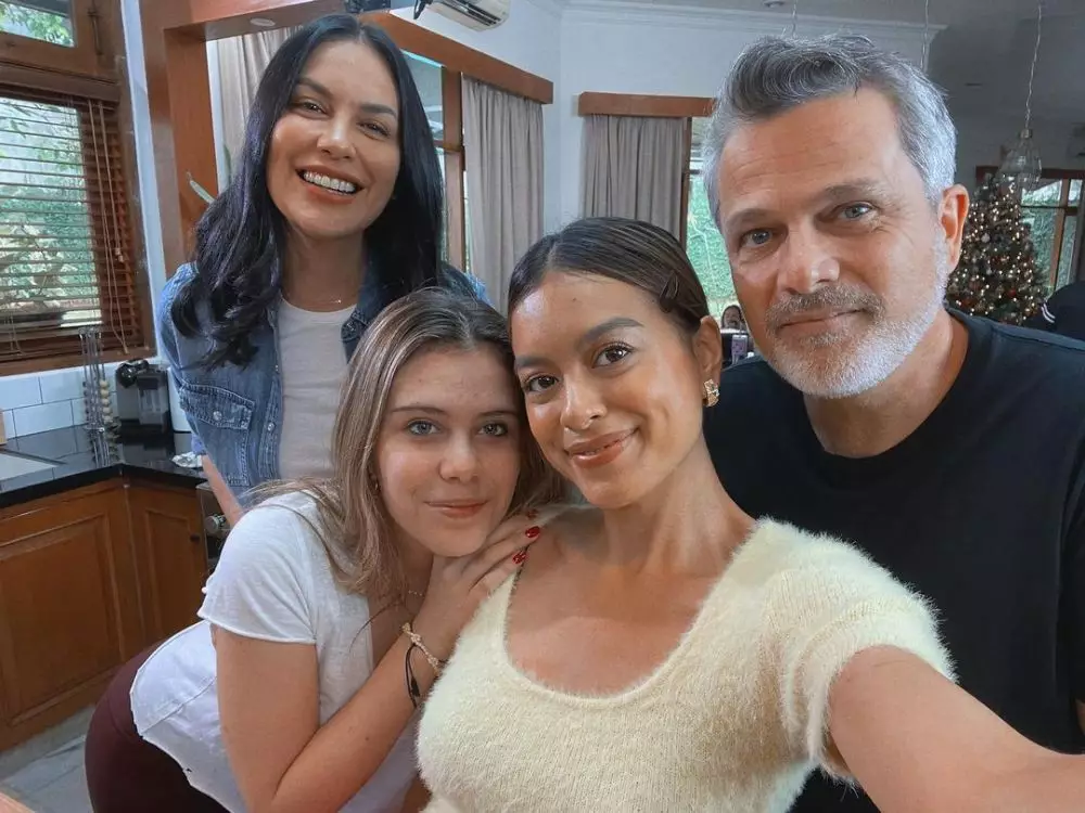 Eva Celia dan Michael Villareal © Instagram Eva Celia dan Michael Villareal © Instagram