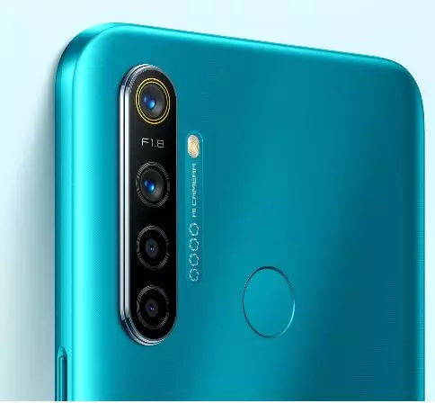 Harga HP Realme 5i © realme.com