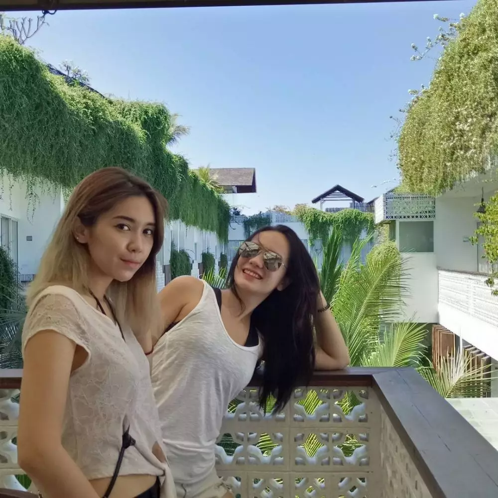 Putri Anne dan adik © Instagram