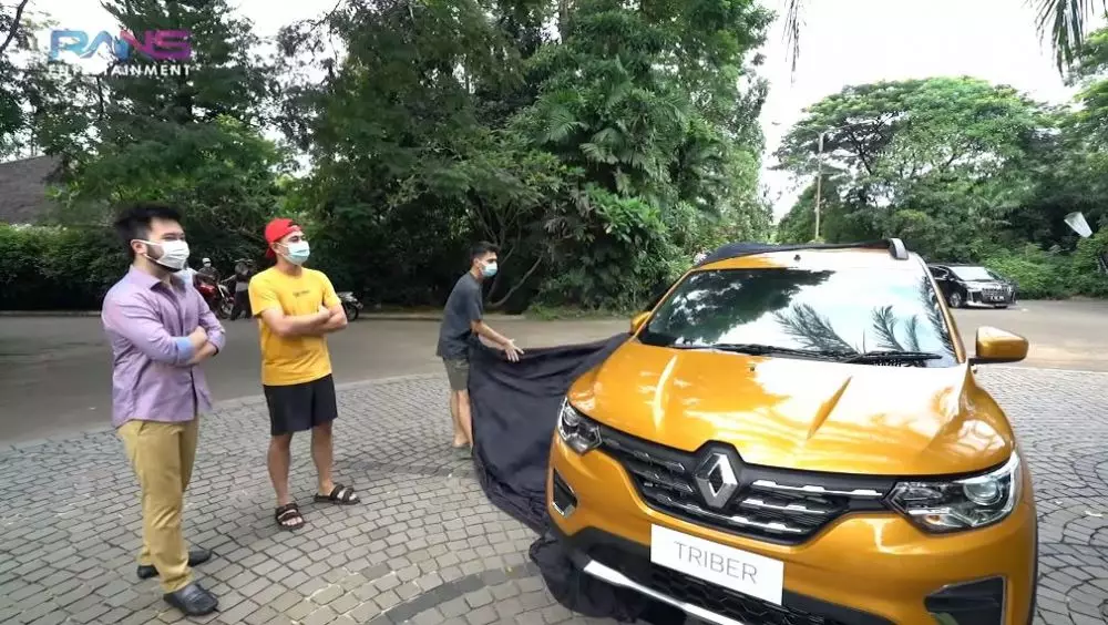 mobil baru Dimas © YouTube