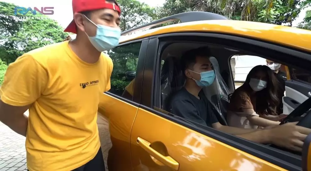 mobil baru Dimas © YouTube