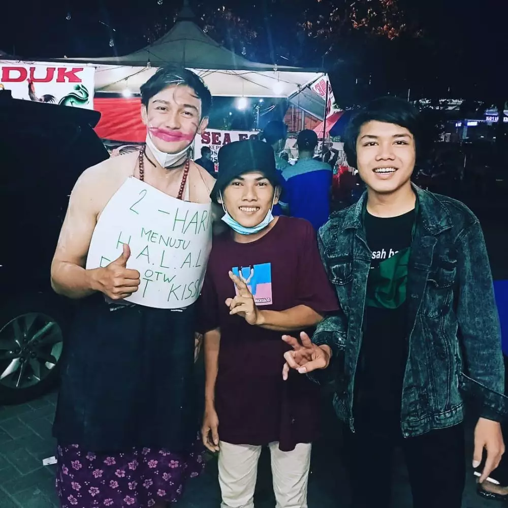 Momen Caesar Hito rayakan pesta lajang Instagram Momen Caesar Hito rayakan pesta lajang Instagram
