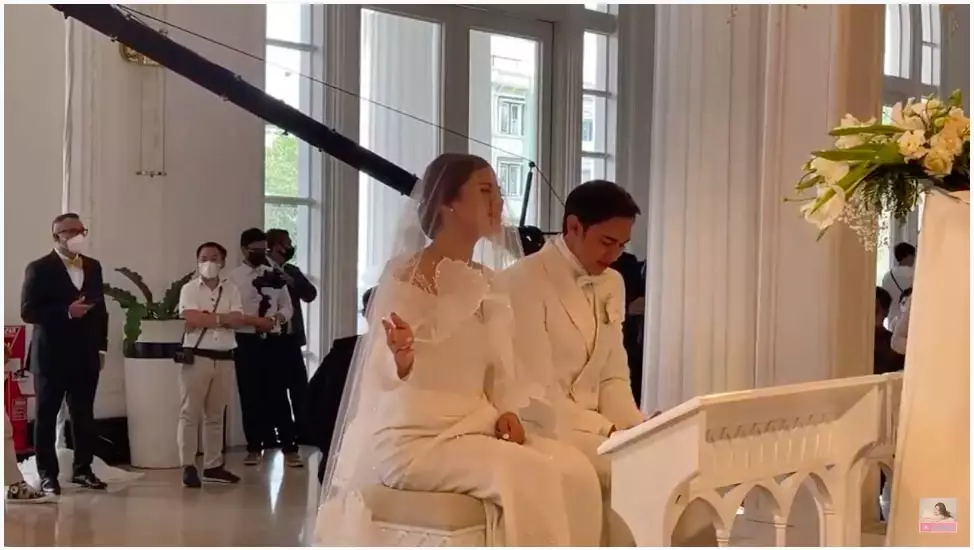 Pernikahan Feli dan Hito © YouTube